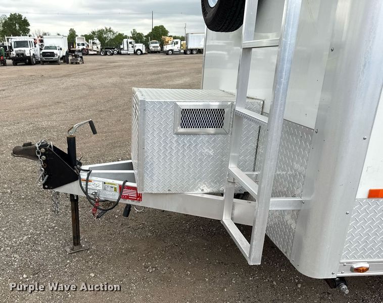 image for item EG5791 2022 InTech Trailers fiber optic splicing trailer