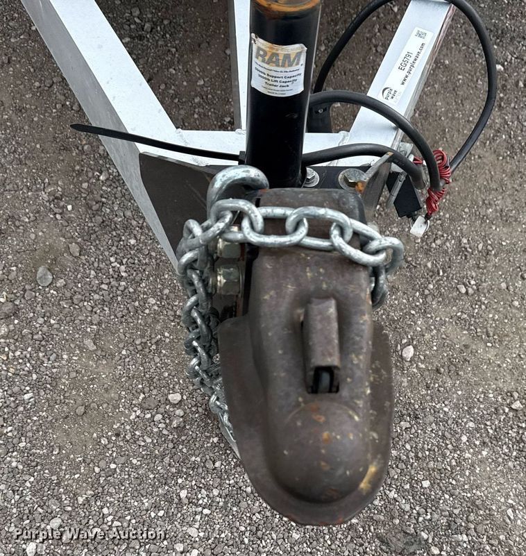 image for item EG5791 2022 InTech Trailers fiber optic splicing trailer