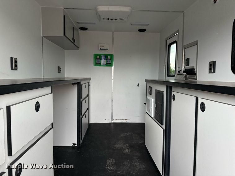 image for item EG5791 2022 InTech Trailers fiber optic splicing trailer