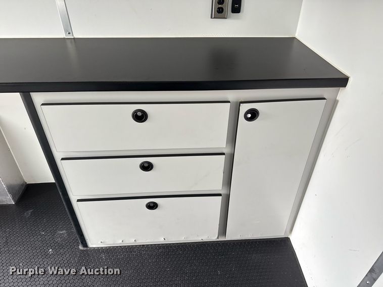 image for item EG5791 2022 InTech Trailers fiber optic splicing trailer