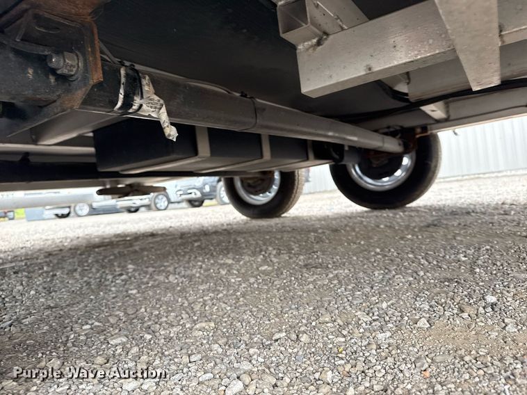 image for item EG5791 2022 InTech Trailers fiber optic splicing trailer