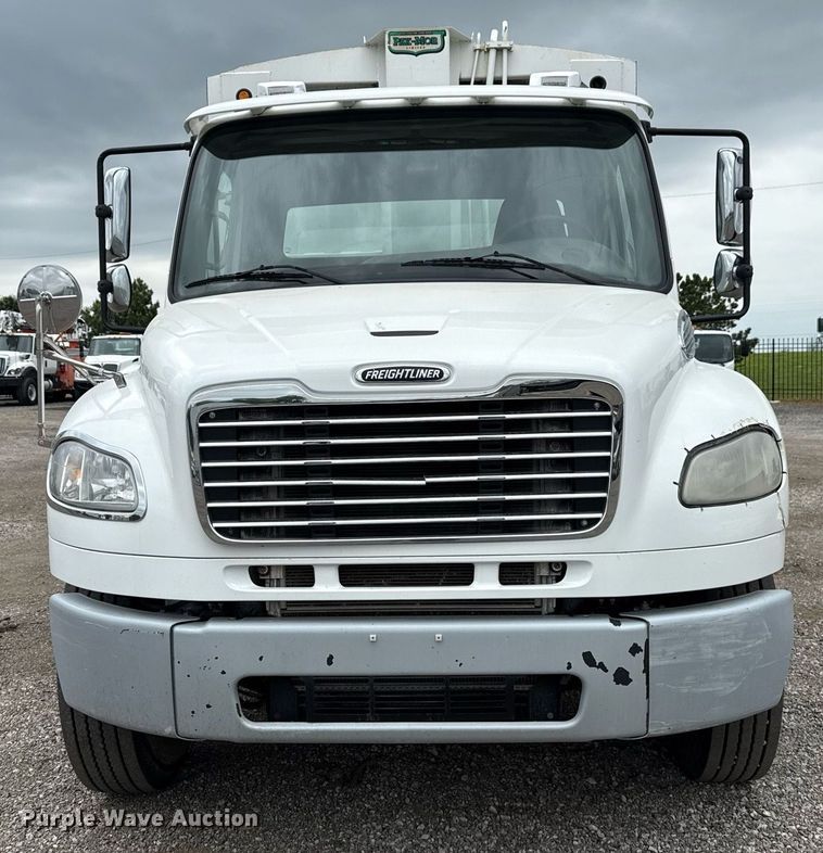 image for item EG5792 2014 Freightliner M2 refuse truck