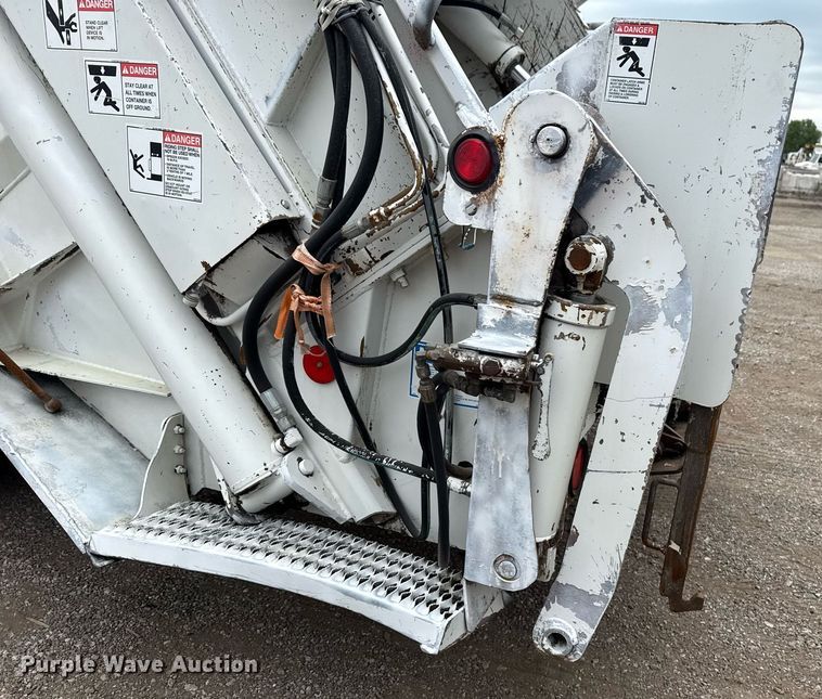 image for item EG5792 2014 Freightliner M2 refuse truck