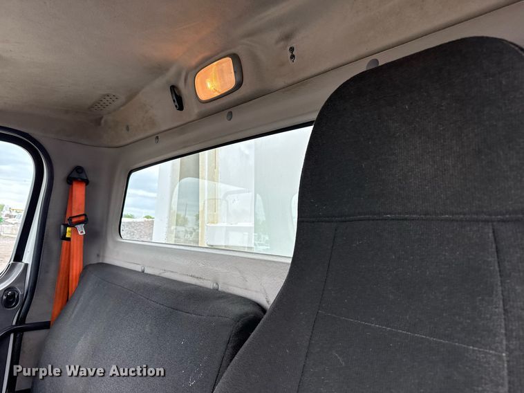 image for item EG5792 2014 Freightliner M2 refuse truck