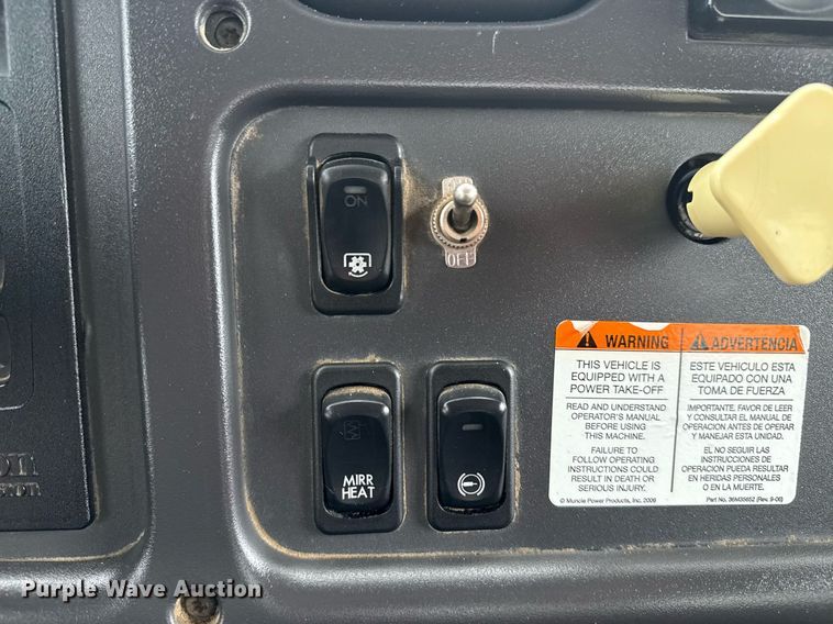 image for item EG5792 2014 Freightliner M2 refuse truck