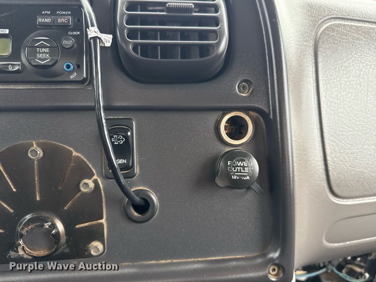 image for item EG5792 2014 Freightliner M2 refuse truck