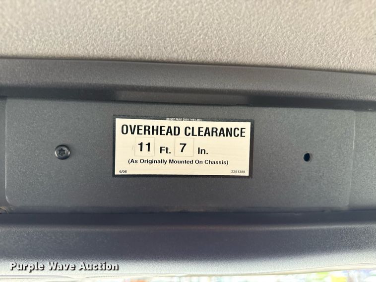 image for item EG5792 2014 Freightliner M2 refuse truck