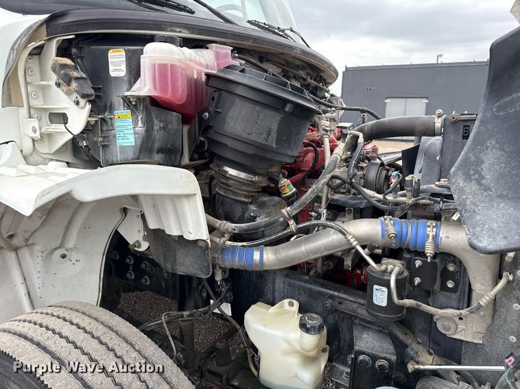 image for item EG5792 2014 Freightliner M2 refuse truck