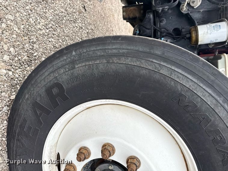 image for item EG5792 2014 Freightliner M2 refuse truck