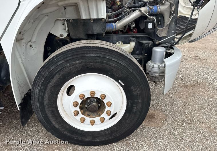 image for item EG5792 2014 Freightliner M2 refuse truck