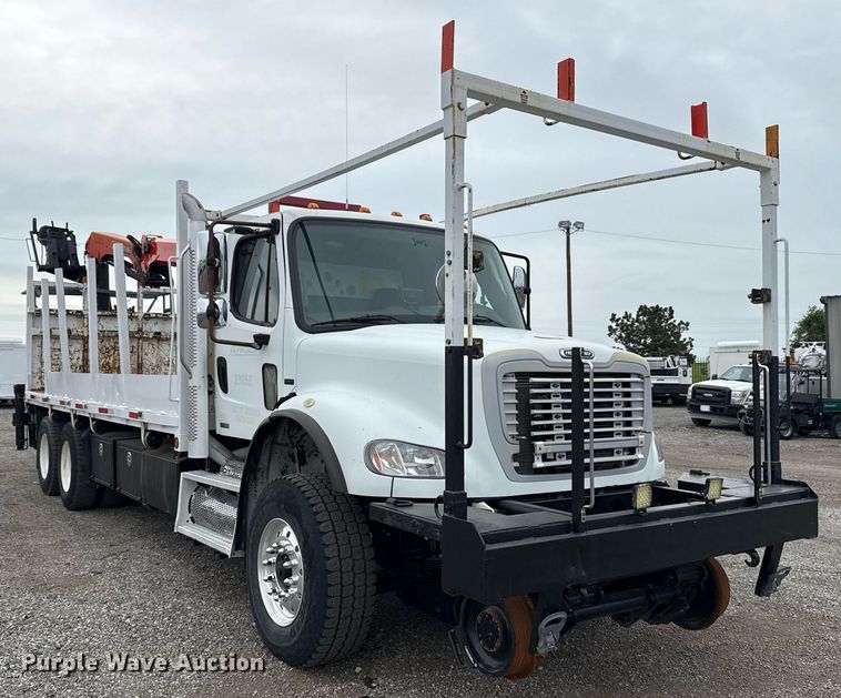 image for item EG5795 2010 Freightliner Business Class M2 crane truck