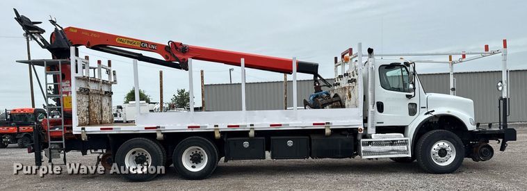 image for item EG5795 2010 Freightliner Business Class M2 crane truck