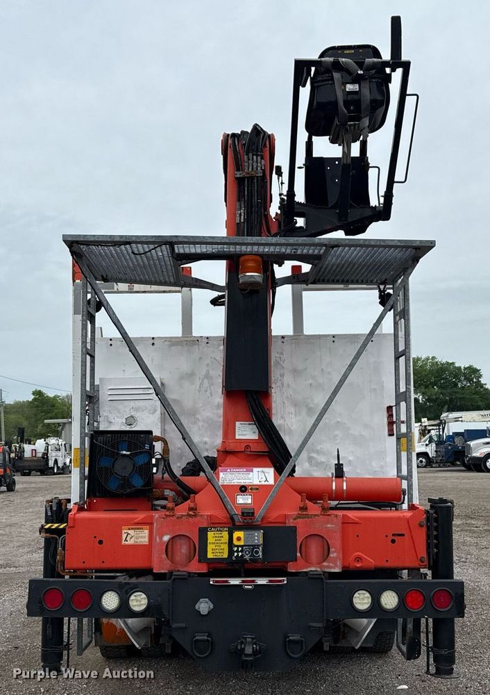 image for item EG5795 2010 Freightliner Business Class M2 crane truck