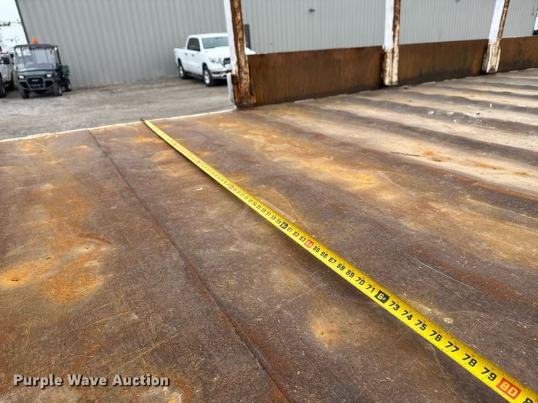 image for item EG5795 2010 Freightliner Business Class M2 crane truck