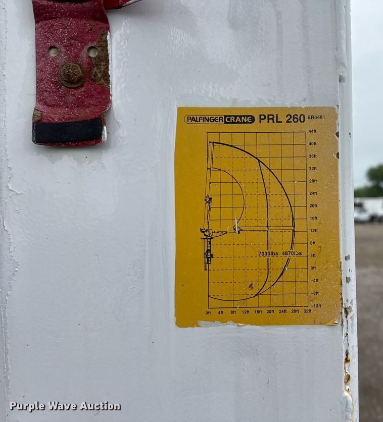 image for item EG5795 2010 Freightliner Business Class M2 crane truck