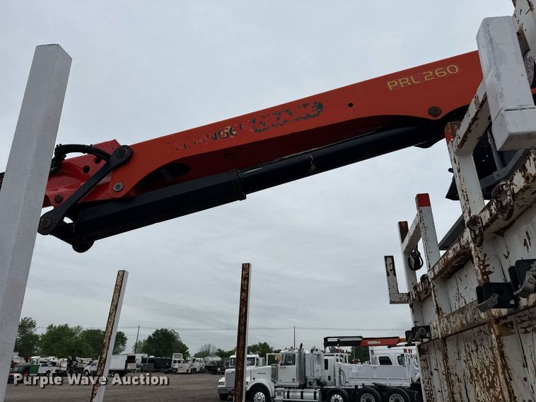 image for item EG5795 2010 Freightliner Business Class M2 crane truck