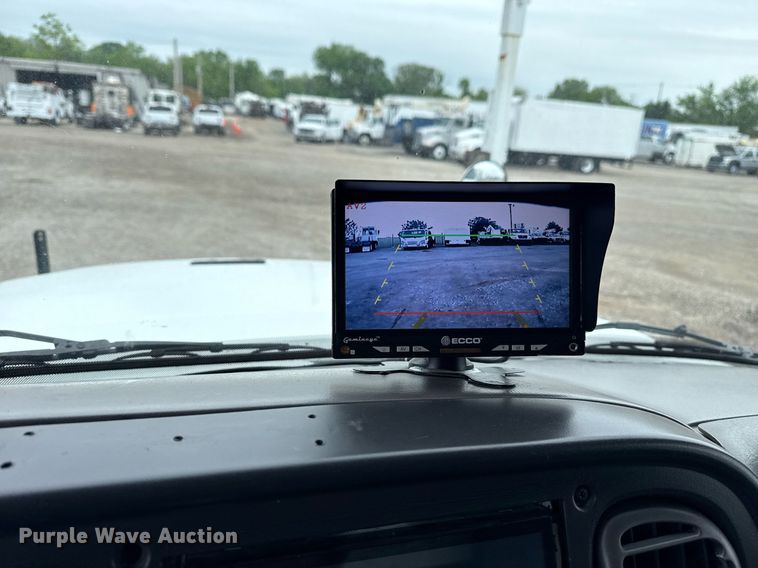 image for item EG5795 2010 Freightliner Business Class M2 crane truck