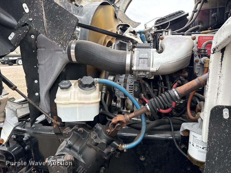 image for item EG5795 2010 Freightliner Business Class M2 crane truck