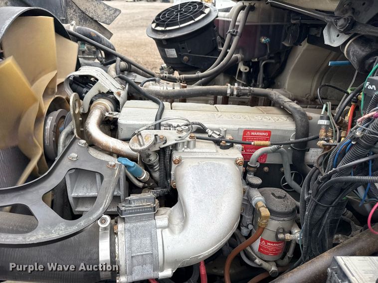 image for item EG5795 2010 Freightliner Business Class M2 crane truck