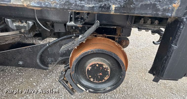 image for item EG5795 2010 Freightliner Business Class M2 crane truck