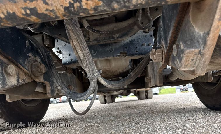 image for item EG5795 2010 Freightliner Business Class M2 crane truck