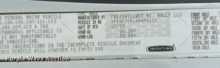 image for item EG5795 2010 Freightliner Business Class M2 crane truck