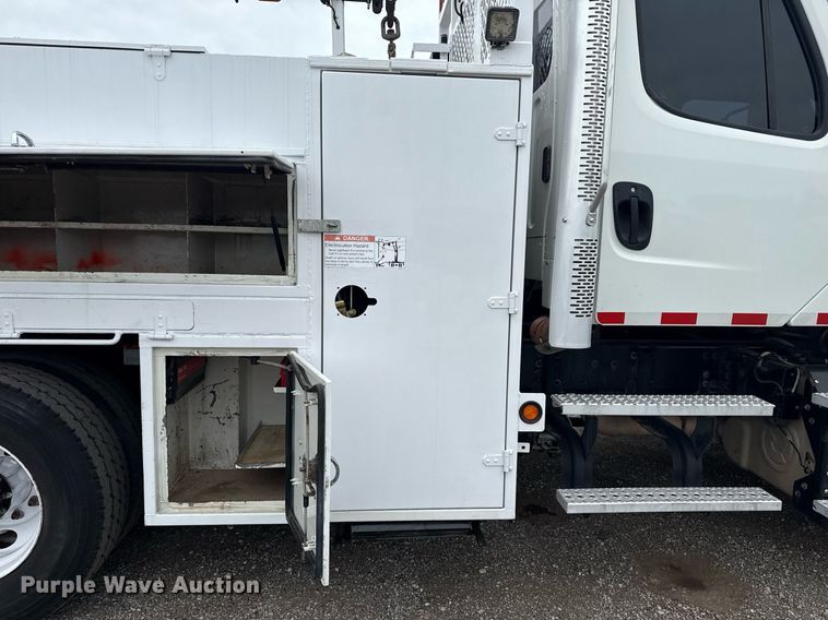 image for item EG5797 2013 Freightliner 114SD Crew Cab crane truck