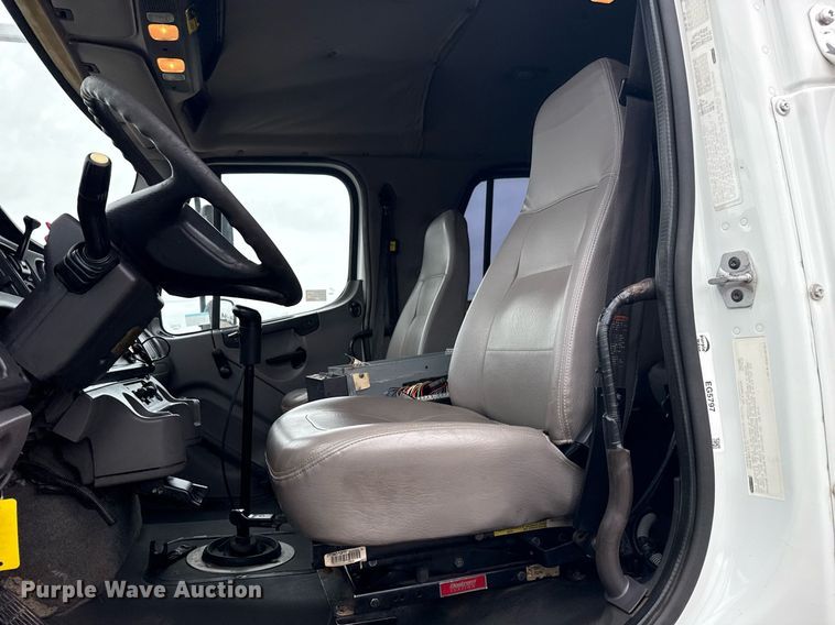 image for item EG5797 2013 Freightliner 114SD Crew Cab crane truck