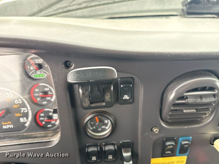 image for item EG5797 2013 Freightliner 114SD Crew Cab crane truck