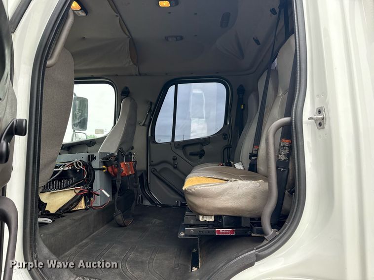 image for item EG5797 2013 Freightliner 114SD Crew Cab crane truck