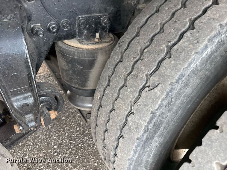 image for item EG5797 2013 Freightliner 114SD Crew Cab crane truck