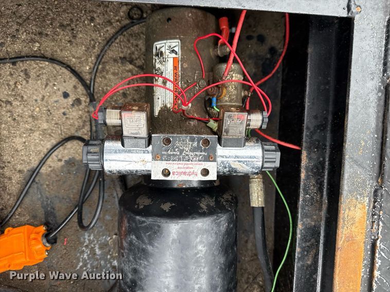 image for item EG5802 2016 Economy Drilling Solutions  vacuum excavator