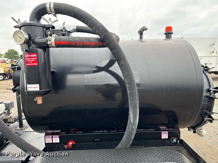 image for item EG5802 2016 Economy Drilling Solutions  vacuum excavator