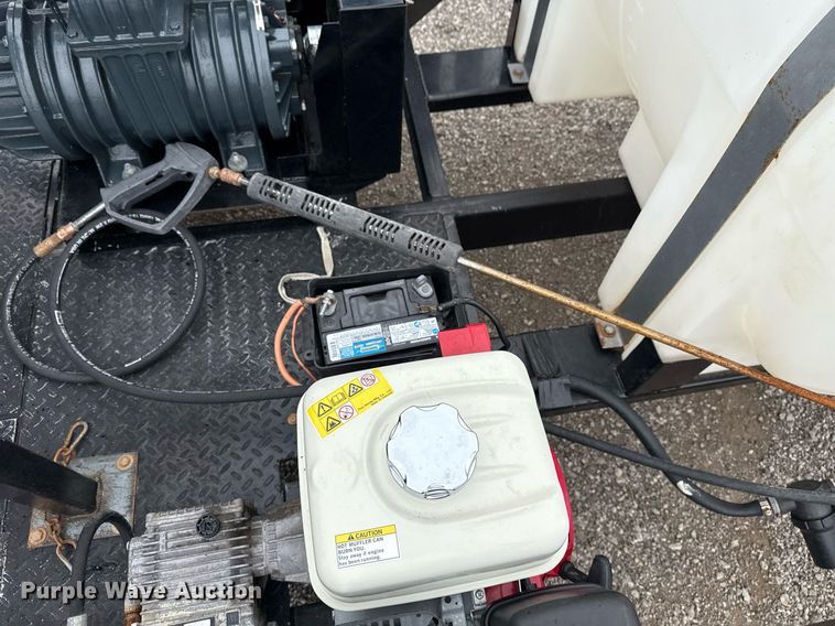 image for item EG5802 2016 Economy Drilling Solutions  vacuum excavator