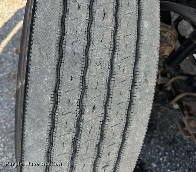 image for item EG5812 2007 Freightliner Business Class M2 Ext. Cab utility / service truck