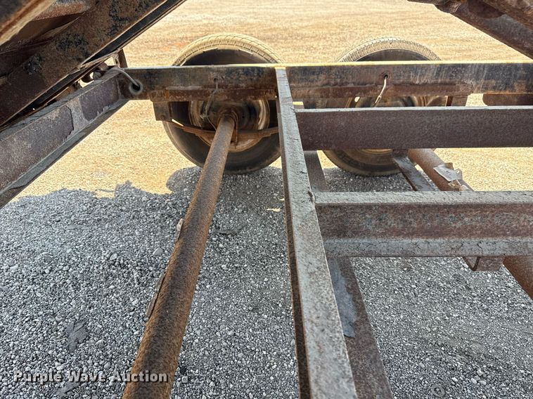 image for item EG5816 2016 Big Tex 10LX-12BK75IR dump trailer