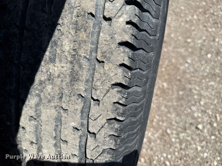 image for item EG5816 2016 Big Tex 10LX-12BK75IR dump trailer