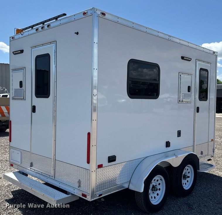 image for item EG5817 2022 InTech Trailers fiber optic splicing trailer