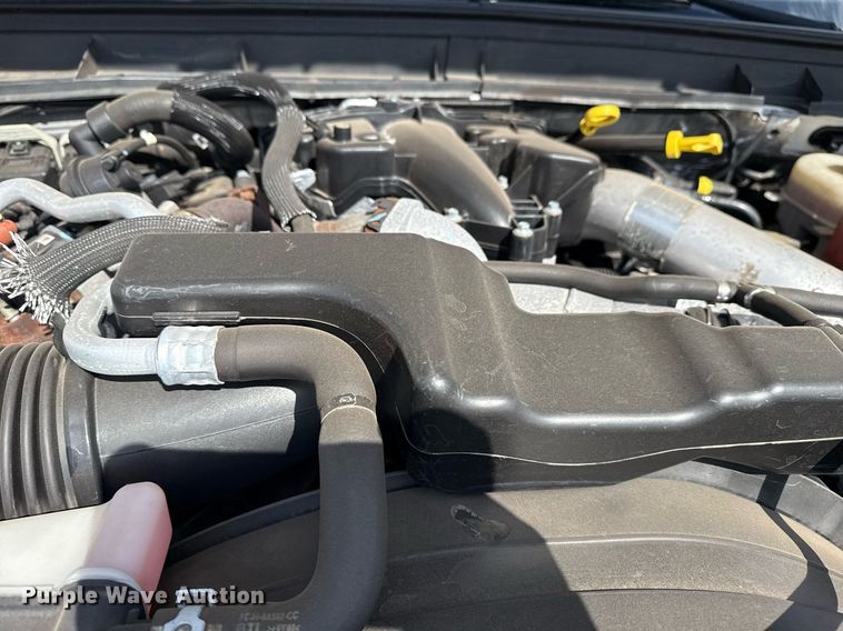 image for item EG5820 2015 Ford F550 Super Duty flatbed truck