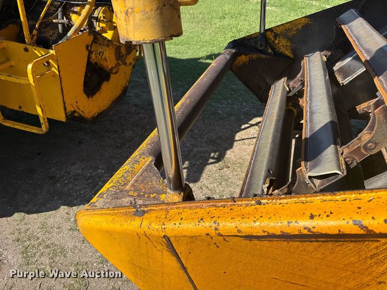 image for item EG6422 1978 John Deere 762 elevating scraper