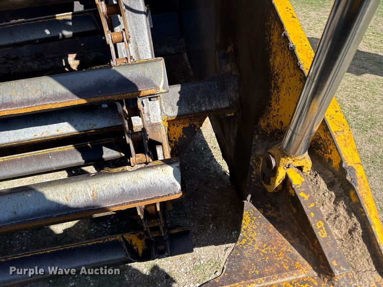 image for item EG6422 1978 John Deere 762 elevating scraper