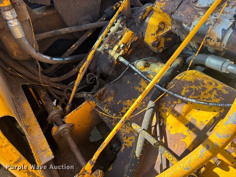 image for item EG6422 1978 John Deere 762 elevating scraper