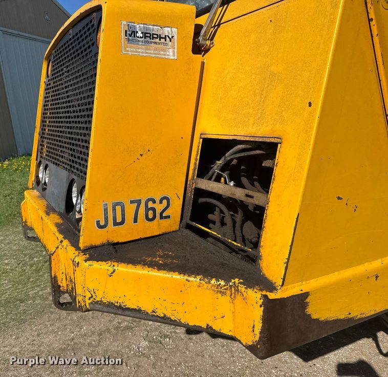 image for item EG6422 1978 John Deere 762 elevating scraper
