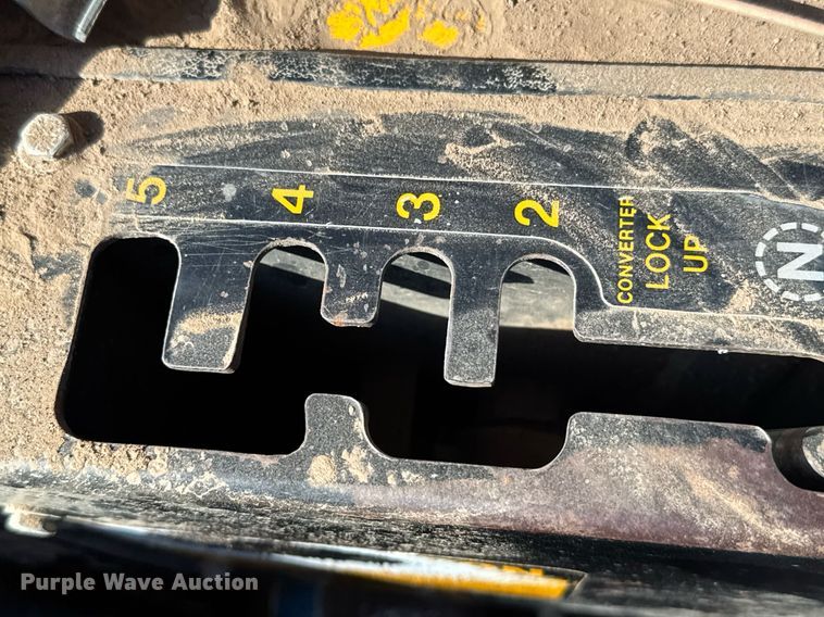 image for item EG6422 1978 John Deere 762 elevating scraper