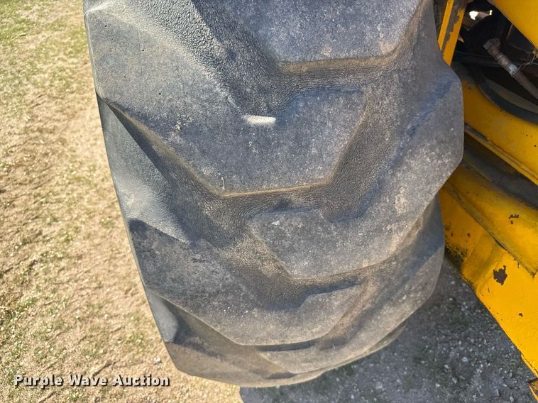 image for item EG6422 1978 John Deere 762 elevating scraper