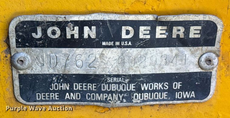 image for item EG6422 1978 John Deere 762 elevating scraper