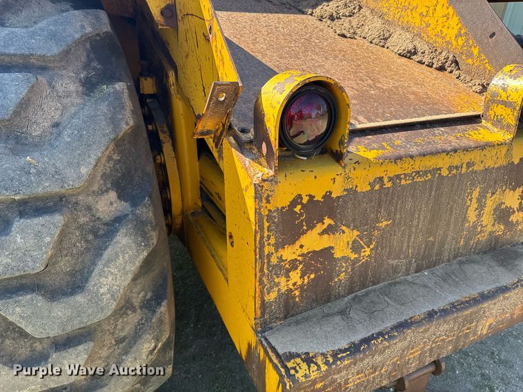 image for item EG6423 1974 John Deere 760A elevating scraper