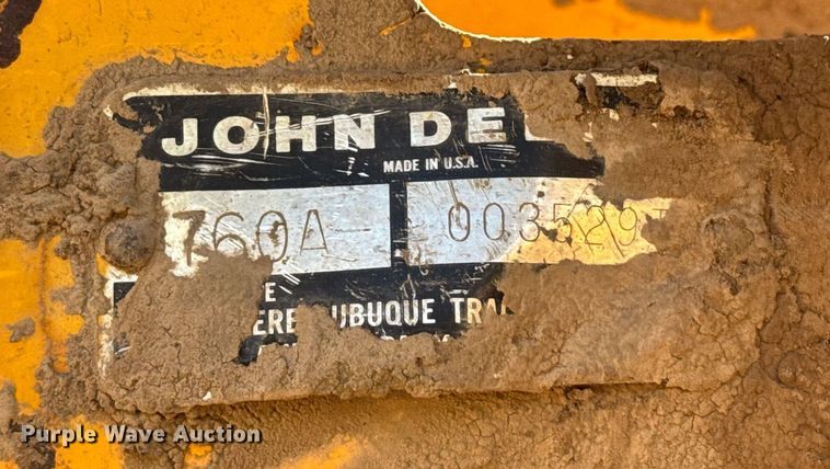 image for item EG6423 1974 John Deere 760A elevating scraper