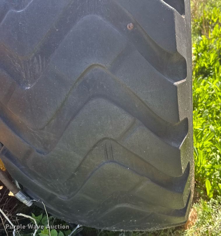 image for item EG6424 1973 John Deere 760-A elevating scraper