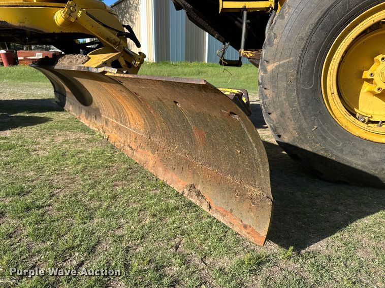 image for item EG6426 1997 Galion 850B motor grader